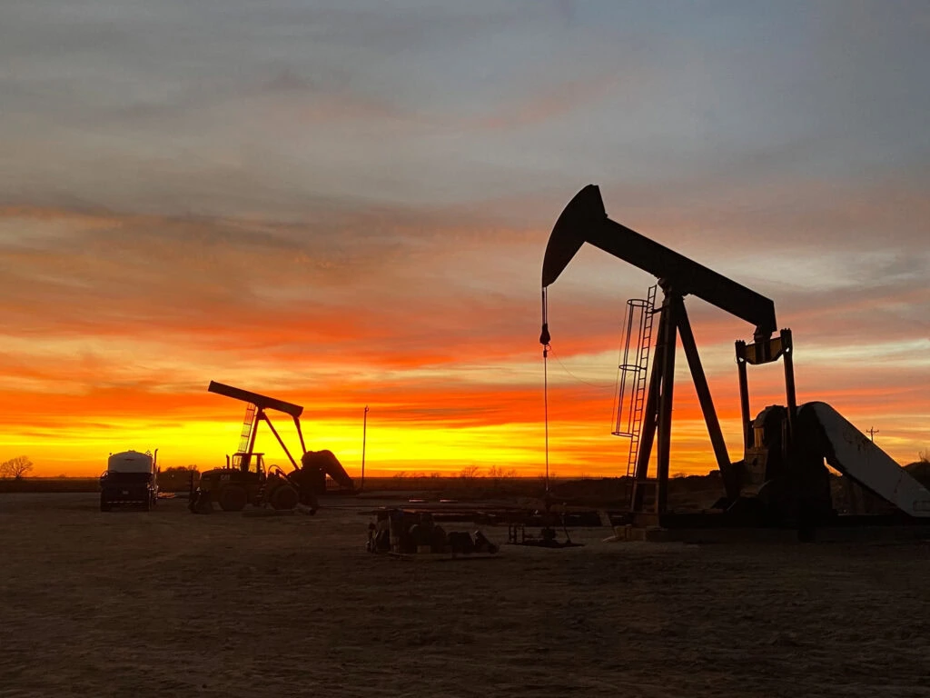 About Us Domestic Drilling and Operating in Dallas Tx - Call Domestic Operating in Dallas Texas for the Best Oil and Gas Investments and Exploration